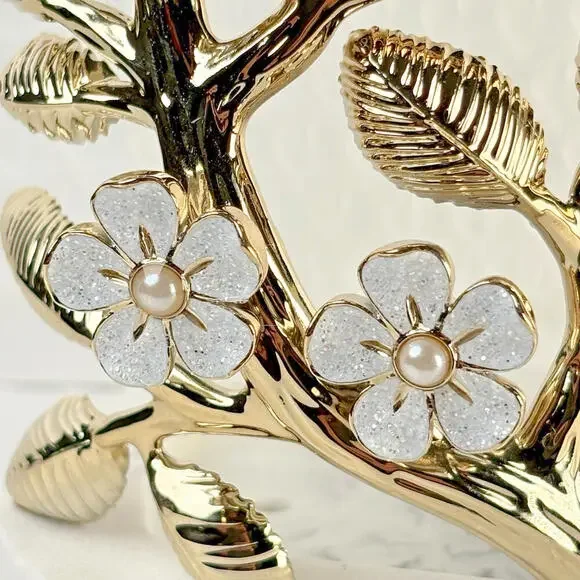 Bath & Body Works Gold Branch White Glitter Flowers Marble Foaming Soap Holder - Picture 2 of 6